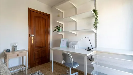 Rooms in la Punta - photo 1