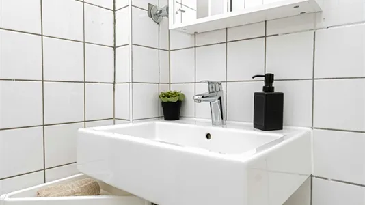 Rooms in Berlin Charlottenburg-Wilmersdorf - photo 7