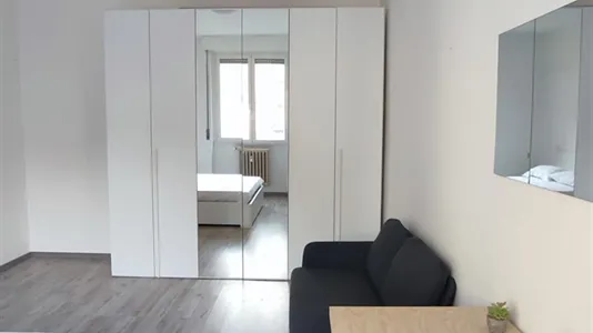 Apartments in Milano Zona 8 - Fiera, Gallaratese, Quarto Oggiaro - photo 10