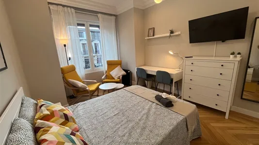 Rooms in Bilbao - photo 5