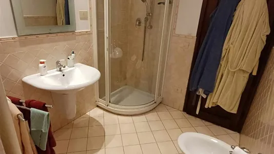 Rooms in Florence - photo 1