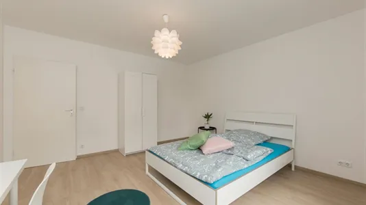 Rooms in Berlin Neukölln - photo 3