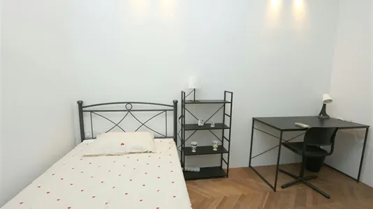 Rooms in Athens Akadimia Platonos - photo 5