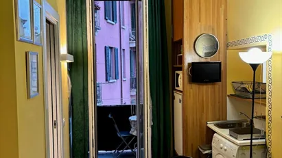 Room for rent in Milano Zona 9 - Porta Garibaldi, Niguarda, Milan