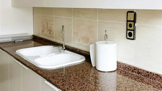 Rooms in Valencia L'Eixample - photo 9