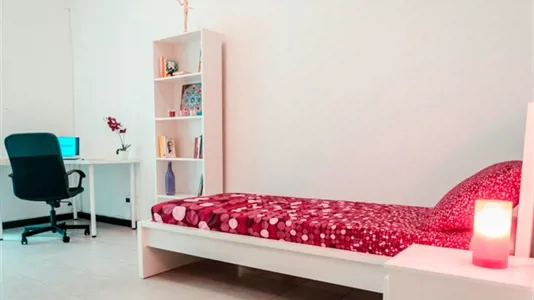 Rooms in Turin - photo 3