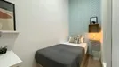 Room for rent, Barcelona Eixample, Barcelona, &lt;span class=&quot;blurred street&quot; onclick=&quot;ProcessAdRequest(7752713)&quot;&gt;&lt;span class=&quot;hint&quot;&gt;See streetname&lt;/span&gt;[xxxxxxxxxxxxx]&lt;/span&gt;