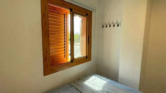 Rooms in Mislata - photo 6