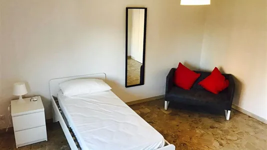 Rooms in Florence - photo 4