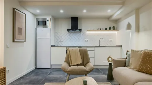 Apartments in Barcelona Ciutat Vella - photo 6