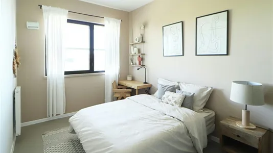 Rooms in Paris 19ème arrondissement - photo 1