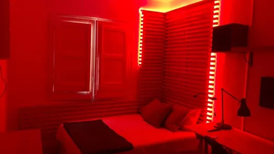 Rooms in Barcelona Ciutat Vella - photo 4