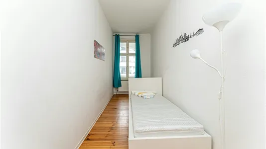 Rooms in Berlin Friedrichshain-Kreuzberg - photo 5