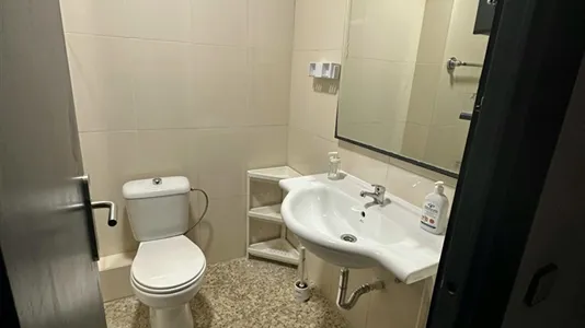 Rooms in Málaga - photo 5