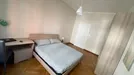 Room for rent, Turin, Piemonte, &lt;span class=&quot;blurred street&quot; onclick=&quot;ProcessAdRequest(7733423)&quot;&gt;&lt;span class=&quot;hint&quot;&gt;See streetname&lt;/span&gt;[xxxxxxxxxxxxx]&lt;/span&gt;