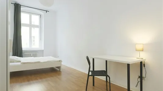 Rooms in Berlin Friedrichshain-Kreuzberg - photo 1