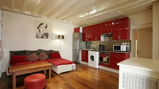 Apartments in Paris 3ème arrondissement - Marais - photo 5