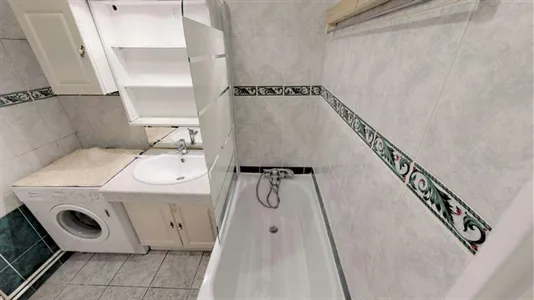 Rooms in Lyon - photo 9