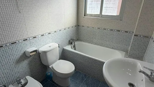 Rooms in Castellón de la Plana/Castelló de la Plana - photo 3