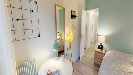 Rooms in Paris 19ème arrondissement - photo 2