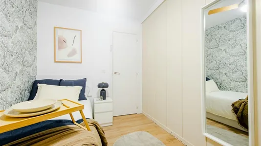 Rooms in Madrid Chamberí - photo 3