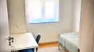 Room for rent, Almada, Setúbal (Distrito), &lt;span class=&quot;blurred street&quot; onclick=&quot;ProcessAdRequest(9249506)&quot;&gt;&lt;span class=&quot;hint&quot;&gt;See streetname&lt;/span&gt;[xxxxxxxxxxxxx]&lt;/span&gt;