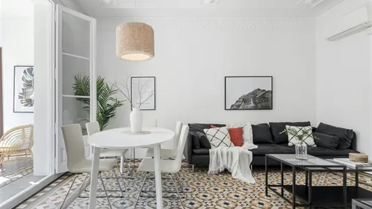 Rooms in Barcelona Eixample - photo 8