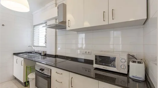 Rooms in el Camí de Vera - photo 5