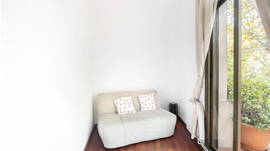 Apartments in Barcelona Eixample - photo 6