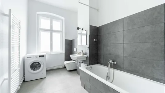 Apartments in Berlin Lichtenberg - photo 10