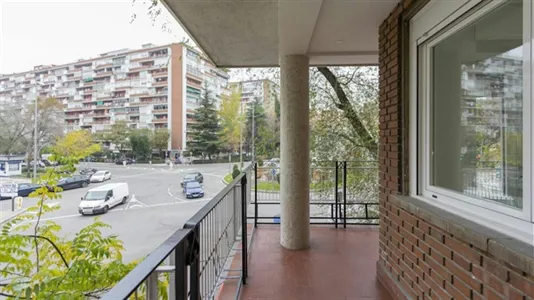 Rooms in Madrid Ciudad Lineal - photo 2
