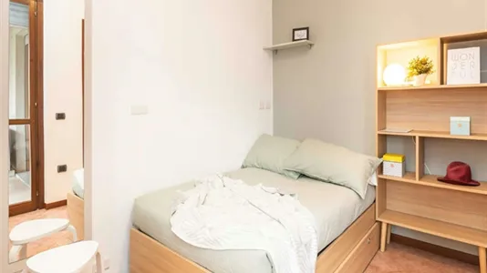 Rooms in Milano Zona 5 - Vigentino, Chiaravalle, Gratosoglio - photo 6
