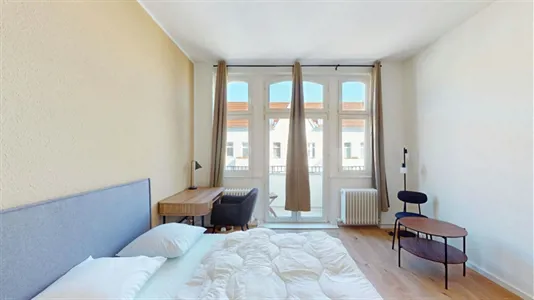 Rooms in Berlin Neukölln - photo 2