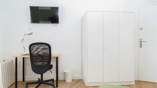 Rooms in Zaragoza - photo 4