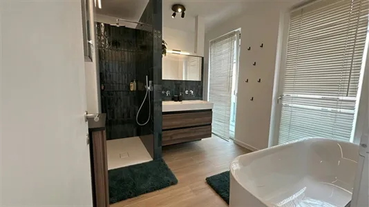 Houses in Stad Antwerp - photo 6