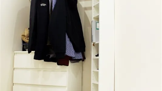 Rooms in Barcelona Eixample - photo 4