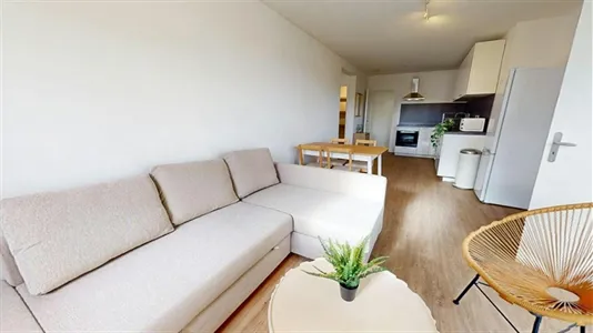 Rooms in Lyon - photo 4