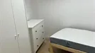 Room for rent, Barcelona, &lt;span class=&quot;blurred street&quot; onclick=&quot;ProcessAdRequest(7754081)&quot;&gt;&lt;span class=&quot;hint&quot;&gt;See streetname&lt;/span&gt;[xxxxxxxxxxxxx]&lt;/span&gt;