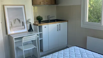 Room for rent in Caen, Normandie