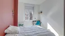 Room for rent, Lille, Hauts-de-France, &lt;span class=&quot;blurred street&quot; onclick=&quot;ProcessAdRequest(9306057)&quot;&gt;&lt;span class=&quot;hint&quot;&gt;See streetname&lt;/span&gt;[xxxxxxxxxxxxx]&lt;/span&gt;