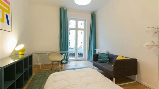 Rooms in Berlin Friedrichshain-Kreuzberg - photo 4