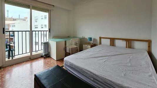Rooms in Valencia Algirós - photo 5
