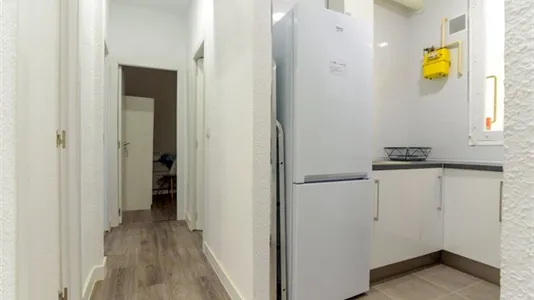 Rooms in Madrid Retiro - photo 8