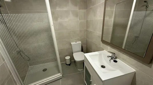 Rooms in Madrid Centro - photo 5