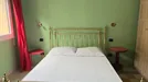 Room for rent, Florence, Toscana, &lt;span class=&quot;blurred street&quot; onclick=&quot;ProcessAdRequest(13184774)&quot;&gt;&lt;span class=&quot;hint&quot;&gt;See streetname&lt;/span&gt;[xxxxxxxxxxxxx]&lt;/span&gt;
