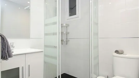 Rooms in Madrid Chamberí - photo 7