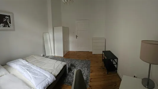 Rooms in Berlin Charlottenburg-Wilmersdorf - photo 6