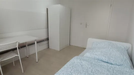 Rooms in Bochum - photo 4