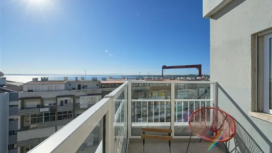 Rooms in Almada - photo 9