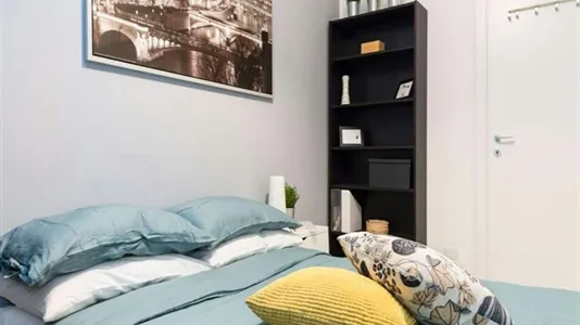 Rooms in Milano Zona 7 - Baggio, De Angeli, San Siro - photo 2